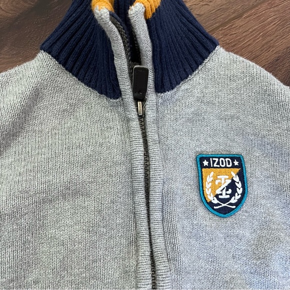 Set of two boys preppy sweaters Izod Tommy Hilfiger, size 5 - Picture 7 of 10